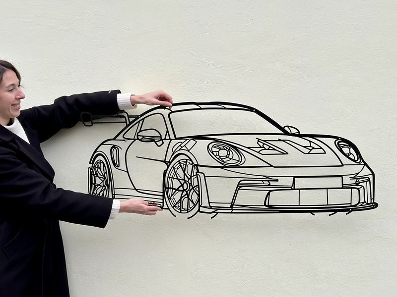 Авто Porsche 911 992 GT3 RS, декор на стіну з металу 100см 56 фото